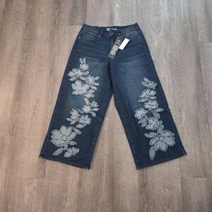 DG2 Diane Gilman Embroidered Frayed Wide Leg Denim Jeans Cropped 8P  Indigo  TC9